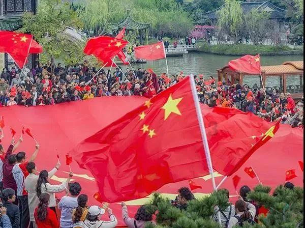 宋佳:又纯又欲又撩人!国内最性感大方最耐看的女星!